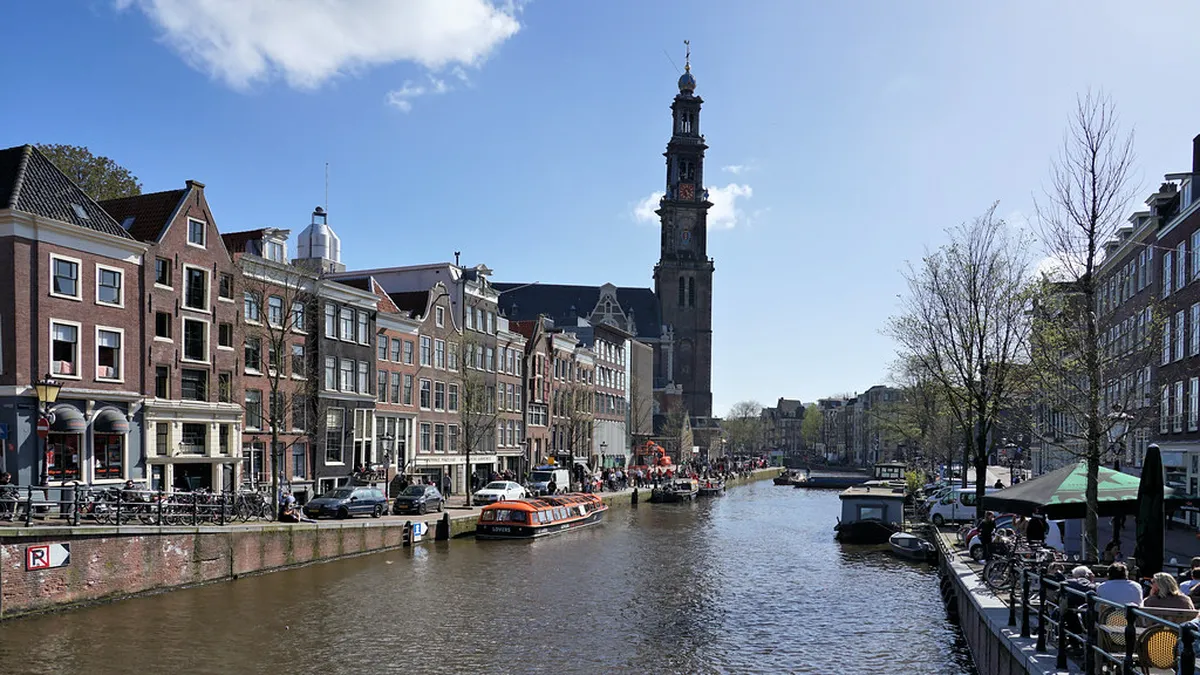 Top Landmarks on Peniche Walking Tours: Best 1-Day Itinerary