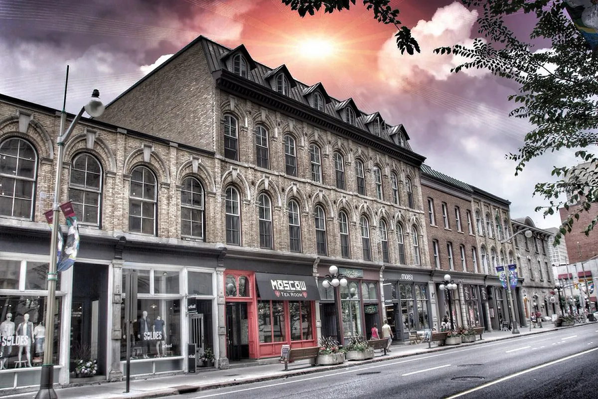 Self-guided Pinhão historical walking itinerary: 1-Day Guide