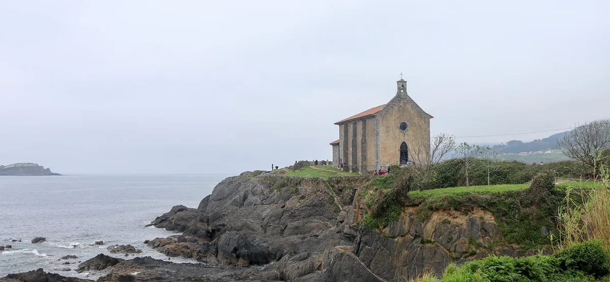 Best Time for Walking in Sagres: A Seasonal Guide