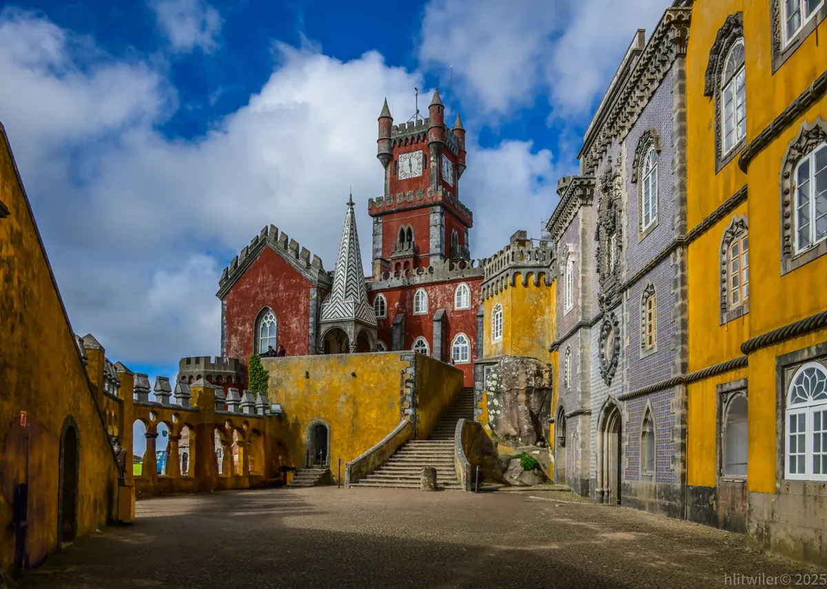 Best Time for Viana Walking Tours: A Seasonal Guide