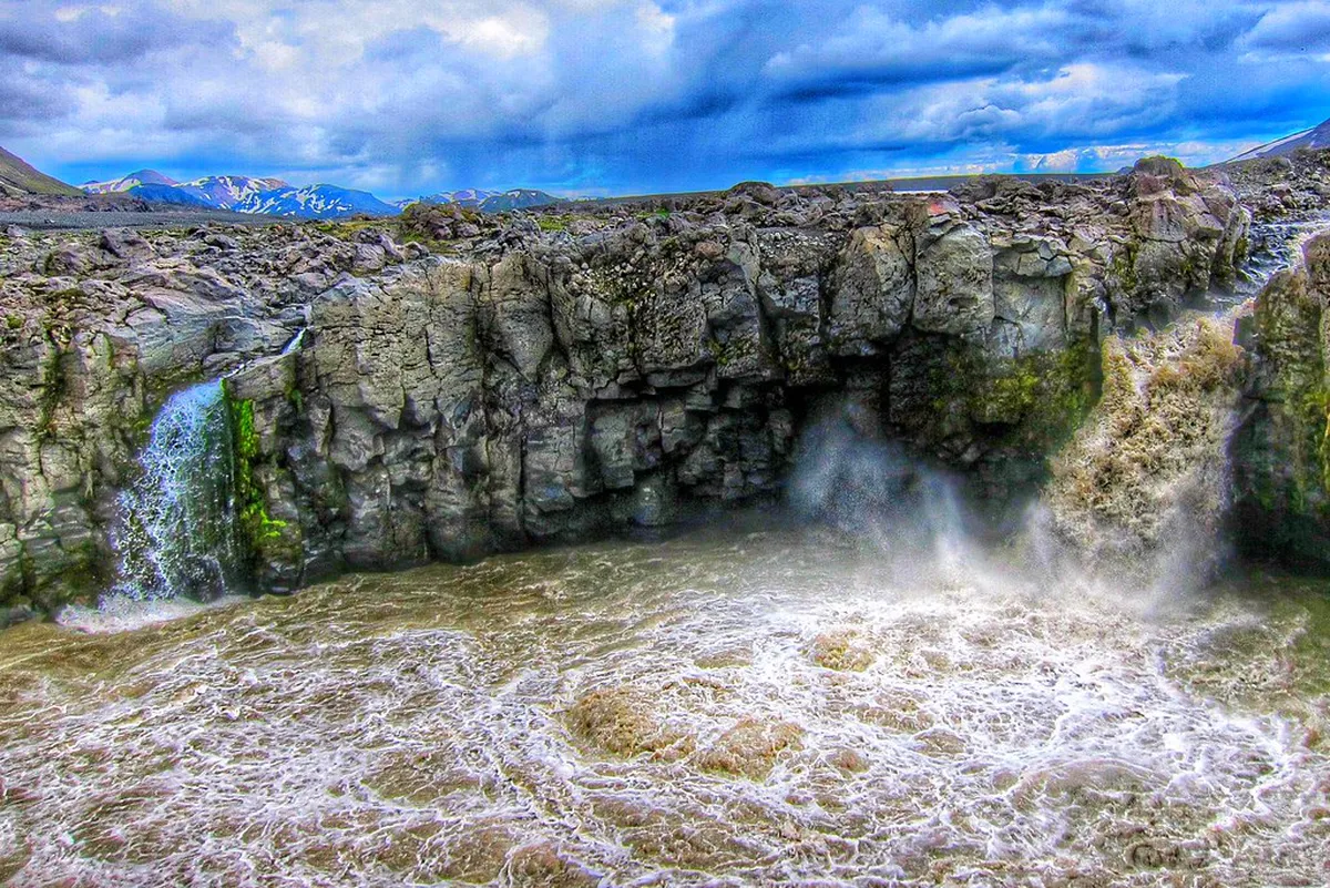 1-Day Top Historic Landmarks on Milfontes Walking Tours